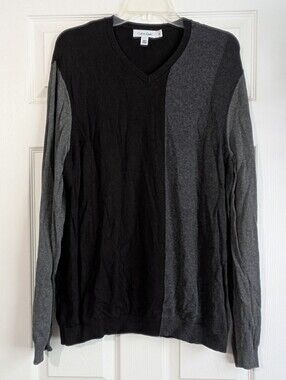 Calvin Klein Men's Colorblock V-Neck Sweater Size L